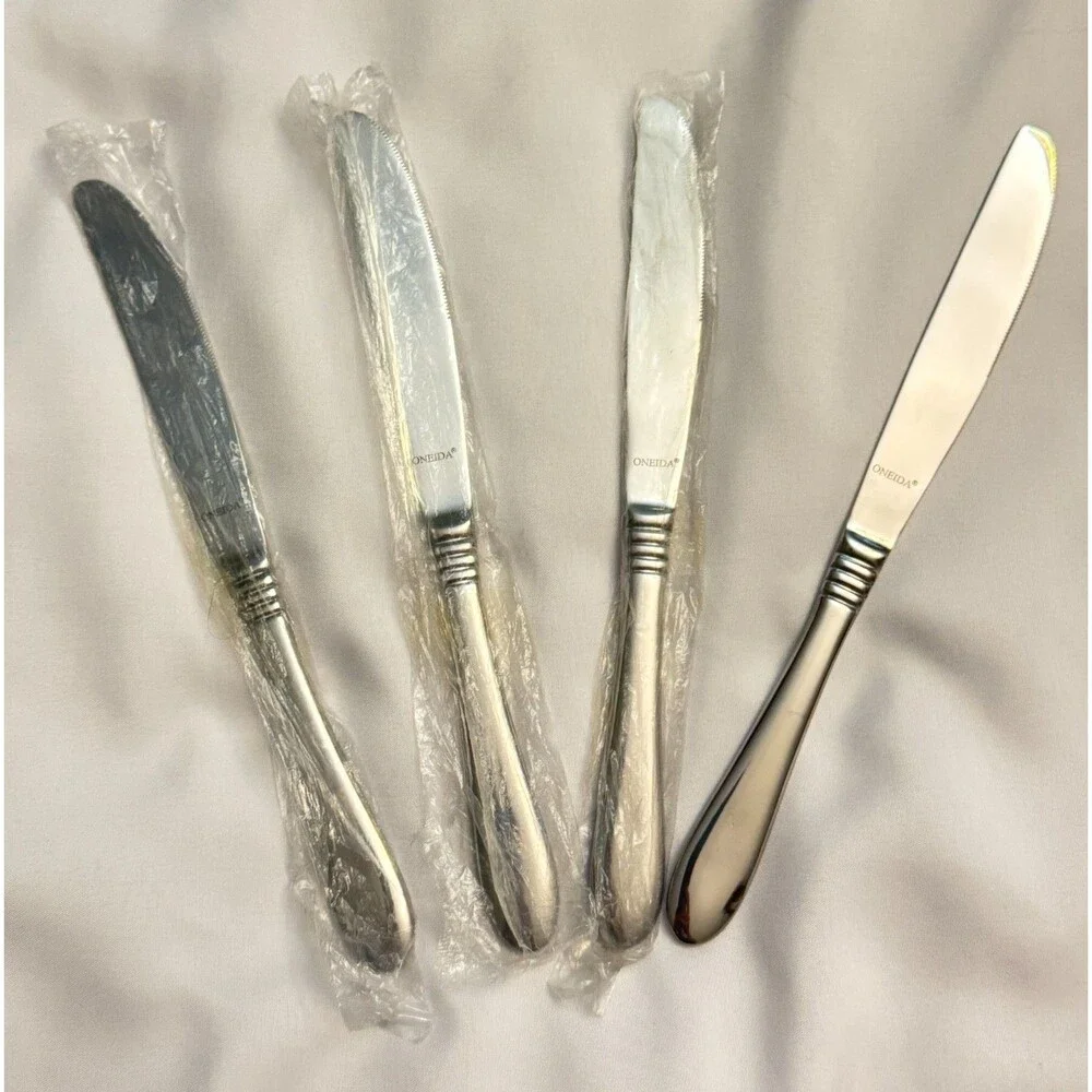 Oneida Banbury Set of 4 Dinner Knives New Unused Stainless Steel Flatware China